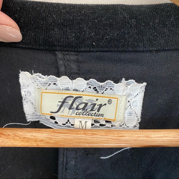 ❤️3 for $30❤️ Vintage Floral Embroidered Blazer - Picture 3 of 6